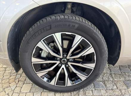 Volvo - XC60