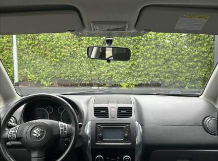 Suzuki - SX4