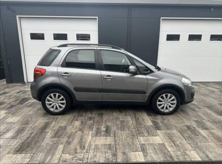 Suzuki - SX4