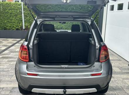 Suzuki - SX4