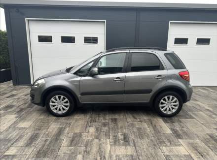 Suzuki - SX4
