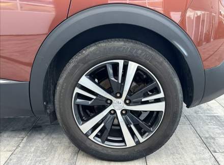 Peugeot - 3008