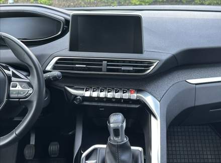 Peugeot - 3008