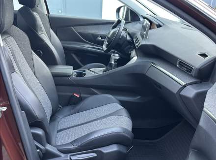 Peugeot - 3008