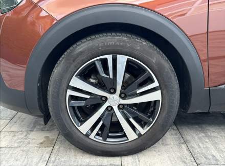 Peugeot - 3008