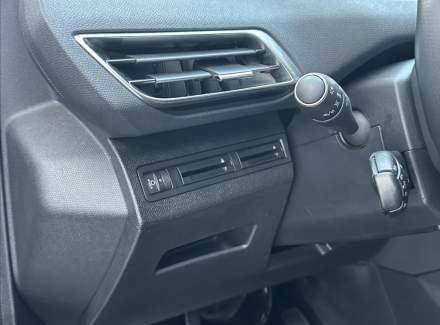 Peugeot - 3008