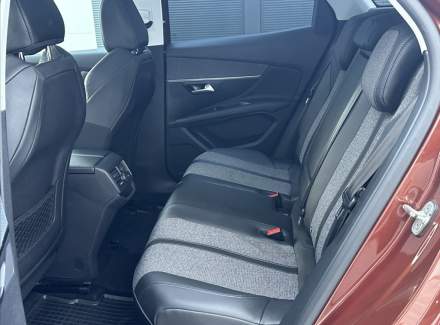 Peugeot - 3008