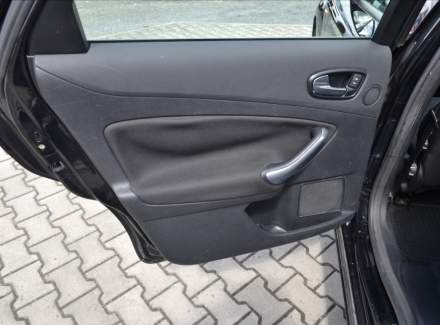 Ford - Mondeo