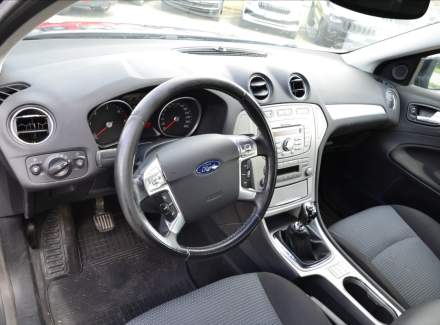 Ford - Mondeo