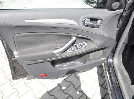 Ford - Mondeo