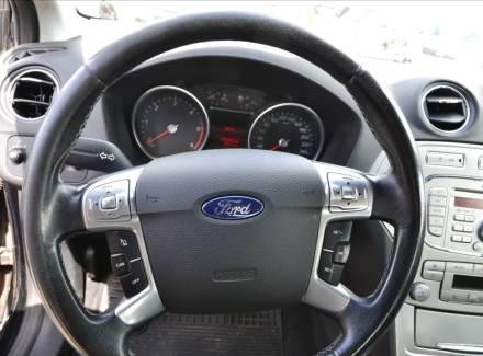 Ford - Mondeo