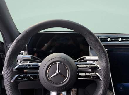 Mercedes-Benz - S-class