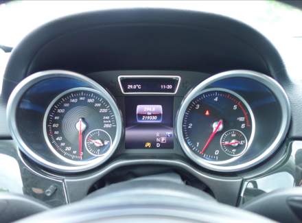Mercedes-Benz - GLE