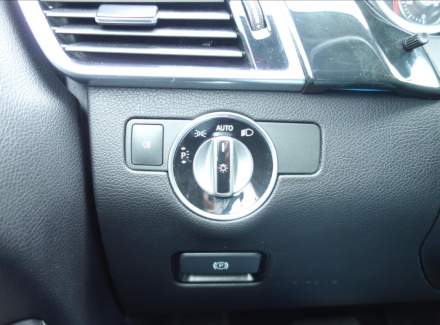 Mercedes-Benz - GLE