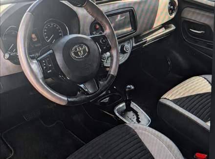 Toyota - Yaris