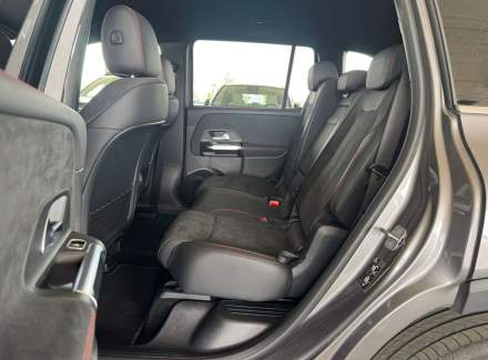 Mercedes-Benz - EQB
