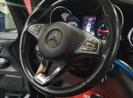 Mercedes-Benz - V-class