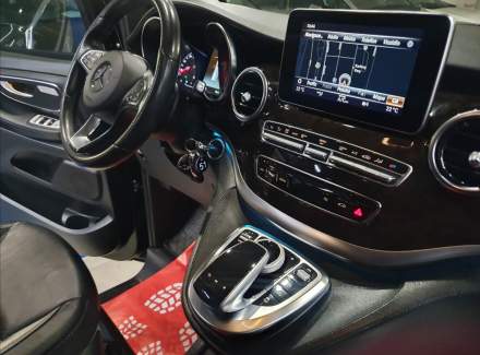 Mercedes-Benz - V-class