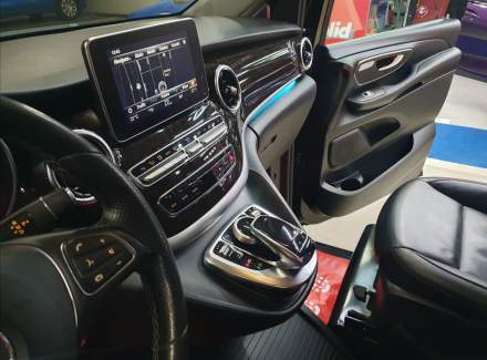 Mercedes-Benz - V-class