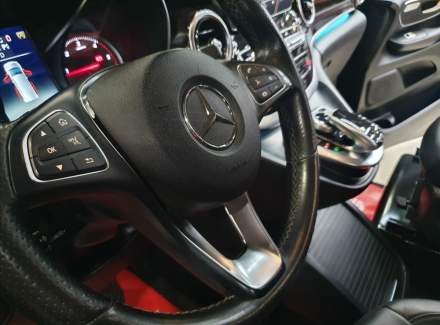 Mercedes-Benz - V-class