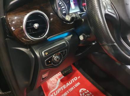 Mercedes-Benz - V-class