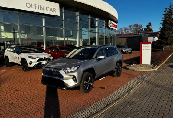 Toyota - RAV 4