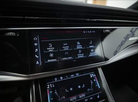 Audi - Q7