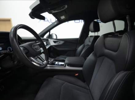 Audi - Q7