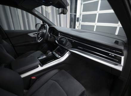 Audi - Q7