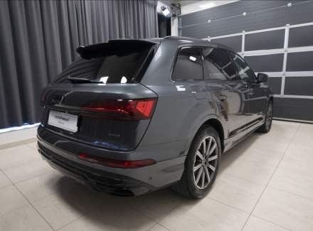 Audi - Q7