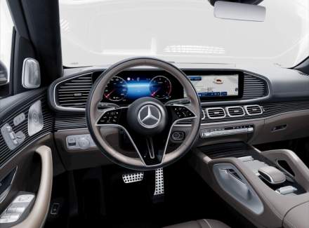 Mercedes-Benz - GLS