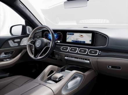 Mercedes-Benz - GLS