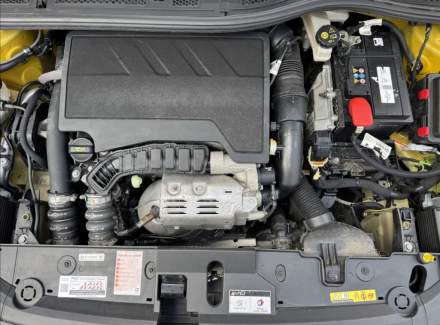 Peugeot - 208