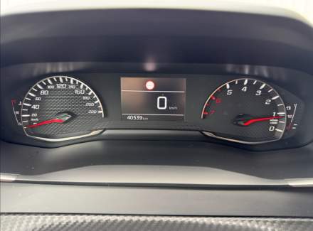 Peugeot - 208