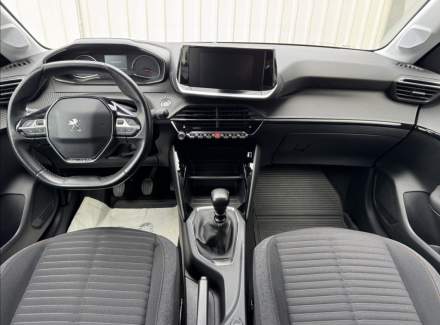 Peugeot - 208