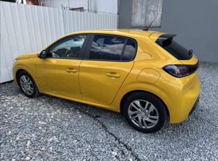 Peugeot - 208