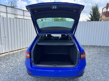 Škoda - Superb