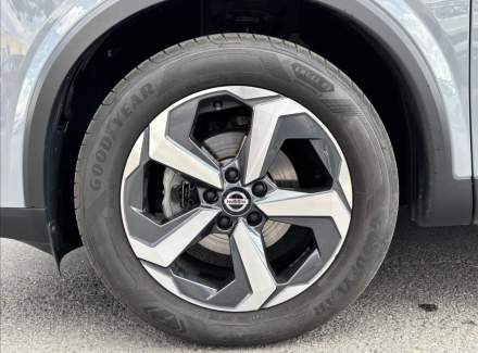 Nissan - Qashqai