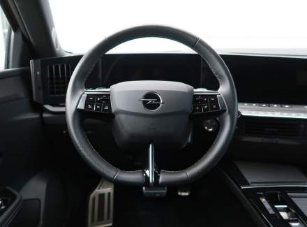Opel - Astra