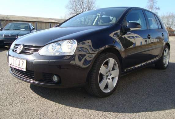 Volkswagen - Golf