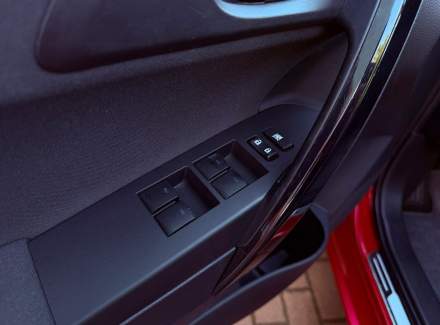 Toyota - Auris