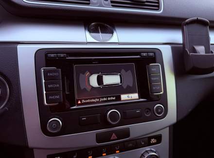 Volkswagen - Passat