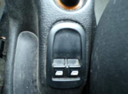 Peugeot - 206