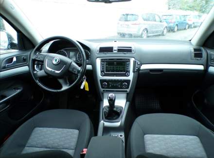 Škoda - Octavia