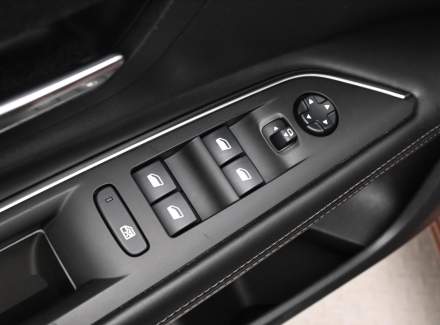 Peugeot - 3008