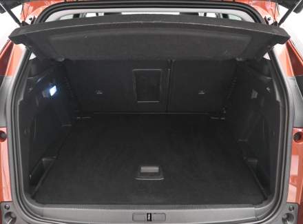 Peugeot - 3008