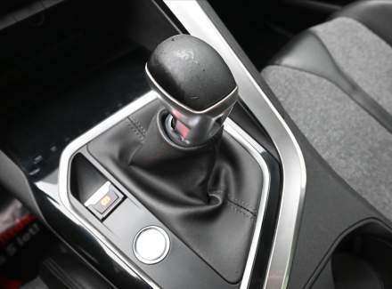 Peugeot - 3008