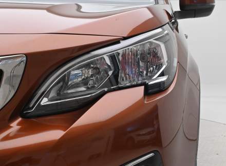 Peugeot - 3008
