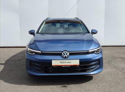 Volkswagen - Golf
