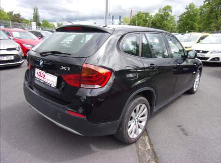 BMW - X1